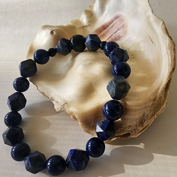 💙 Lapis Lazuli bracelet - Picture 3 of 4